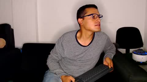 Manu online show from 09.17.25