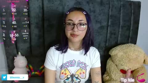 Snapshot of littlee__bunny chatting on 09.20.25 your little bunny online show from 09.20.25