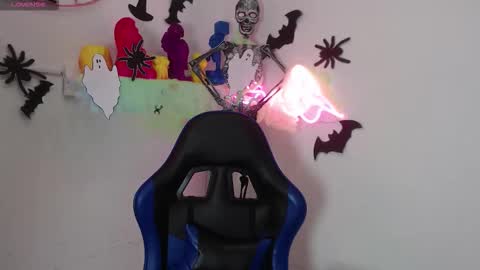 Angel  online show from 10.31.25