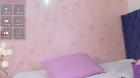 Tania  online show from 04.14.26