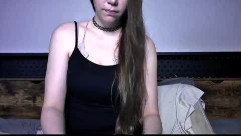 Snapshot of littlejessielov chatting on 04.25.26 Jessie online show from 04.25.26