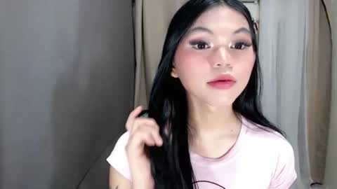 littlelace_ online show from 06.12.26