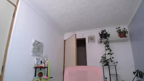 Laksmi online show from 03.04.26