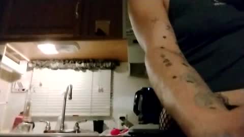 Snapshot of littleleo96 chatting on 10.17.25 littleleo96 online show from 10.17.25