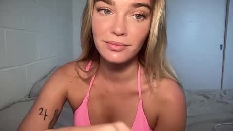 Marciabrady online show from 03.04.25