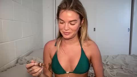 Marciabrady online show from 03.06.25