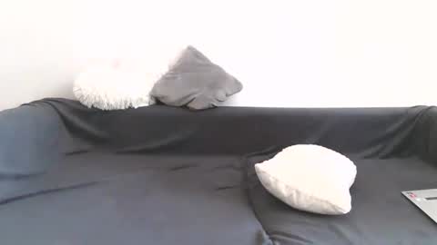 Anna online show from 10.27.25