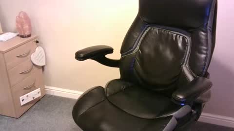 Snapshot of littlepenis1000 chatting on 11.27.25 Littlepenis online show from 11.27.25