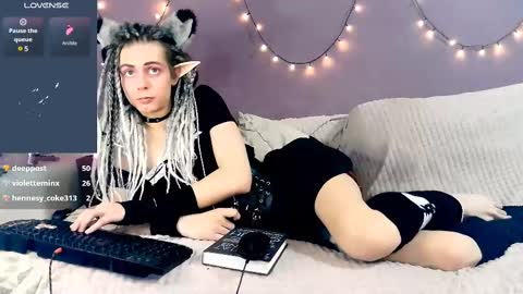 Felix online show from 02.22.25