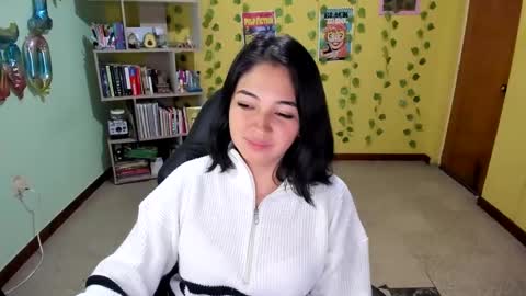 Mia  Wednesday to Sunday 730 am to 1030 am Colombian Hour D online show from 01.06.25