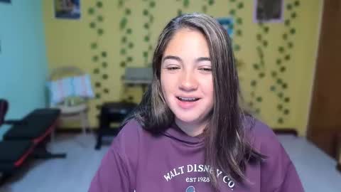 Mia  Wednesday to Sunday 730 am to 1030 am Colombian Hour D online show from 03.28.26