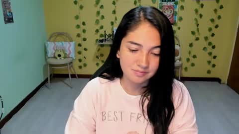 Snapshot of littleprety6969 chatting on 07.21.26 Mia Wednesday to Sunday 730 am to 1030 am Colombian Hour D online show from 07.21.26