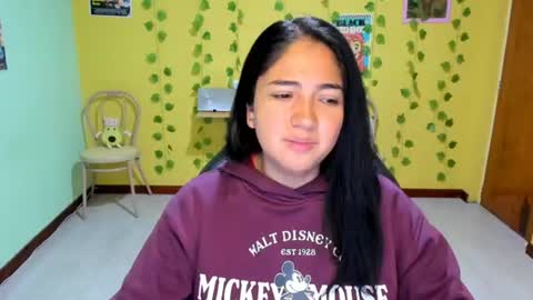 Snapshot of littleprety6969 chatting on 07.29.26 Mia Wednesday to Sunday 730 am to 1030 am Colombian Hour D online show from 07.29.26