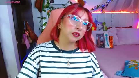 Snapshot of littlerouse_ chatting on 03.09.26 Ruby Rouse online show from 03.09.26