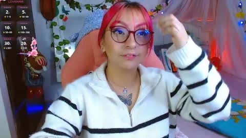 Snapshot of littlerouse_ chatting on 06.16.26 Ruby Rouse online show from 06.16.26