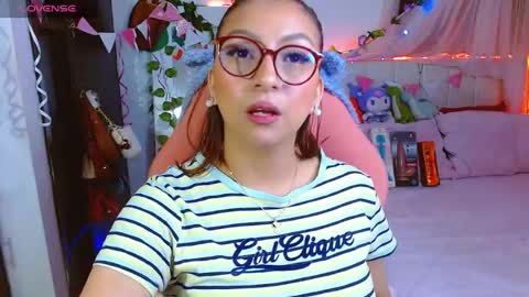 Snapshot of littlerouse_ chatting on 07.22.26 Ruby Rouse online show from 07.22.26