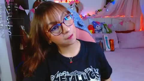 Snapshot of littlerouse_ chatting on 07.23.26 Ruby Rouse online show from 07.23.26