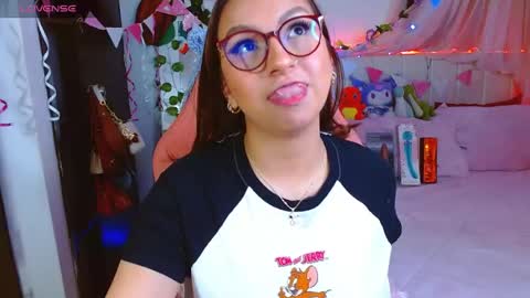 Snapshot of littlerouse_ chatting on 07.24.26 Ruby Rouse online show from 07.24.26