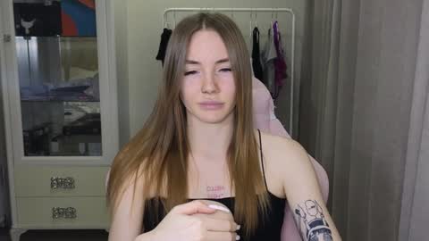 Snapshot of littlevildevil chatting on 01.16.25 Eliana online show from 01.16.25