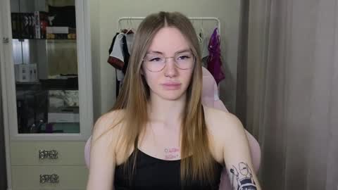Snapshot of littlevildevil chatting on 01.26.25 Eliana online show from 01.26.25