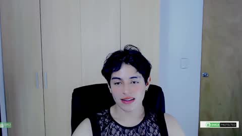 littlezhalem online show from 11.25.25