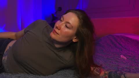 Liv 3 online show from 09.26.25