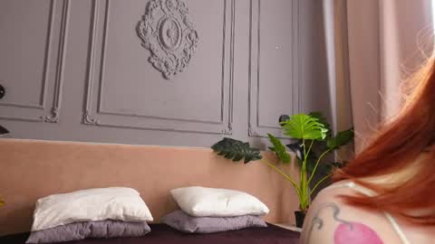 Liv 3 online show from 04.17.26