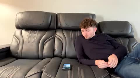 Snapshot of livenull chatting on 02.01.26 Jay online show from 02.01.26