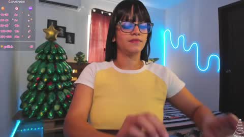 Snapshot of livfabi_ chatting on 12.12.24 Livfabi  online show from 12.12.24