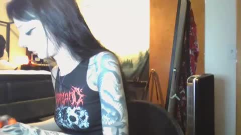 Liv Mirage online show from 01.22.25