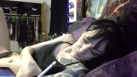 Liv Mirage online show from 01.28.25