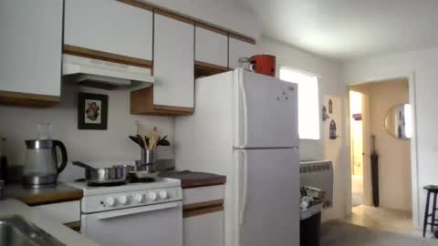 Liv Mirage online show from 02.01.25