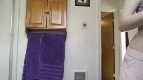 Liv Mirage online show from 10.09.25