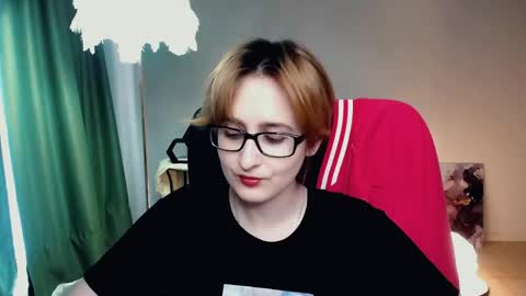 Snapshot of lixeluna chatting on 06.01.26 LixeLuna online show from 06.01.26