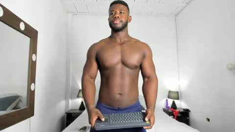 Snapshot of lixxxymorgan chatting on 07.18.26 lixxxymorgan online show from 07.18.26