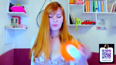 liya_gorgeous online show from 11.19.25