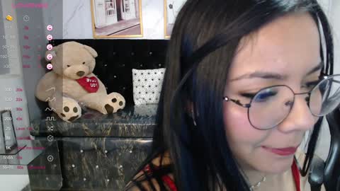 Snapshot of liz25_b chatting on 01.26.25 Liz online show from 01.26.25