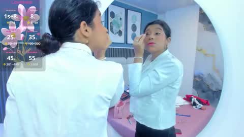 Lizeth online show from 12.18.25