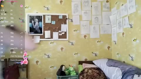 Molly online show from 05.13.26