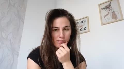 Snapshot of lizalish chatting on 03.12.25 Liza online show from 03.12.25