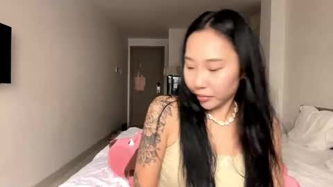 Lizz online show from 10.20.25