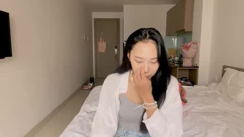 Lizz online show from 10.21.25