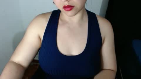 Snapshot of lizbodu chatting on 10.29.25 Lizze Bodu 3 online show from 10.29.25