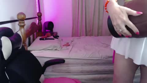 Lizi Chery Strawbery online show from 02.06.25