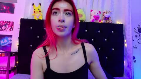 Snapshot of lizz_bela1 chatting on 09.21.25 Lizz online show from 09.21.25