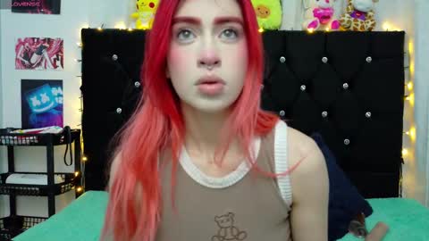 Snapshot of lizz_bela1 chatting on 09.27.25 Lizz online show from 09.27.25