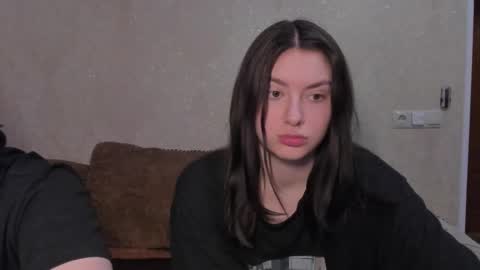 lizzi_muur online show from 01.05.26