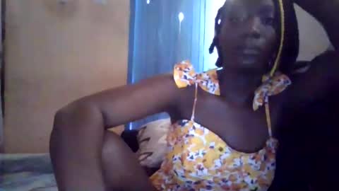 Snapshot of lizzie2020 chatting on 06.07.26 lizzie2020 online show from 06.07.26