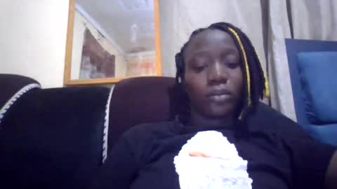 Snapshot of lizzie2020 chatting on 06.13.26 lizzie2020 online show from 06.13.26