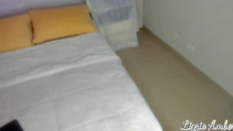 lizzieamber online show from 12.20.24